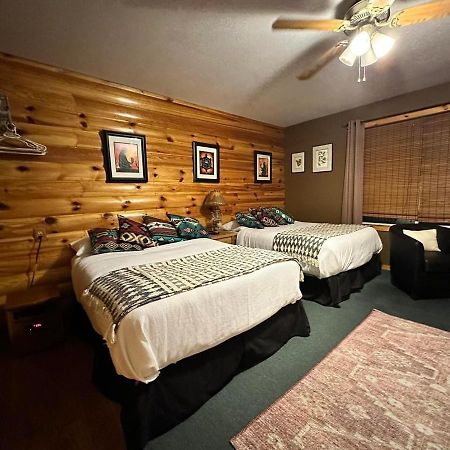 Muskie Bay Resort Nestor Falls エクステリア 写真